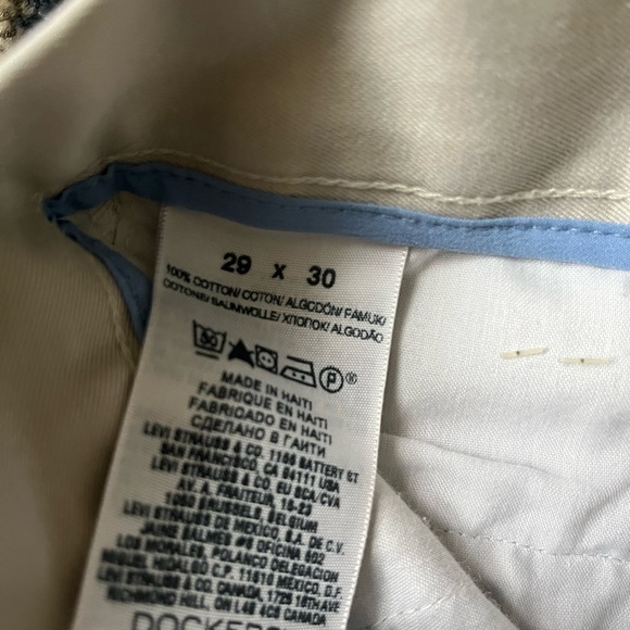 Khaki pants - Docker’s - Excellent condition - Picture 4 of 4